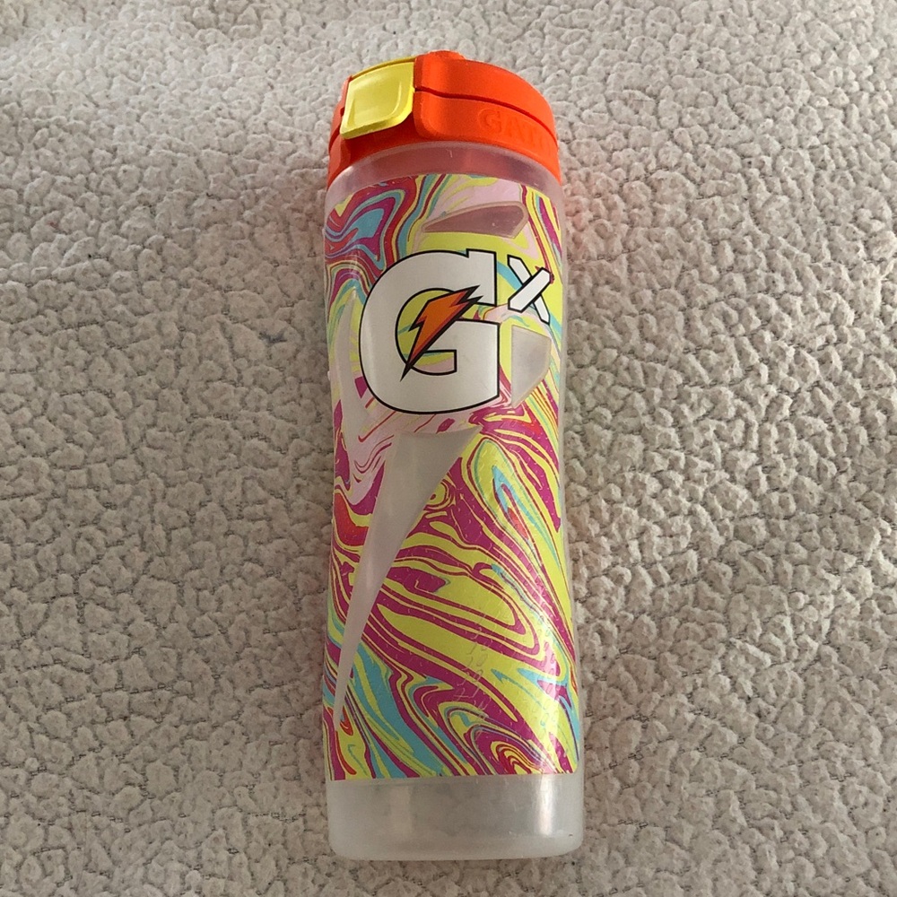 Gatorade Multicolor Swirl Water Bottle